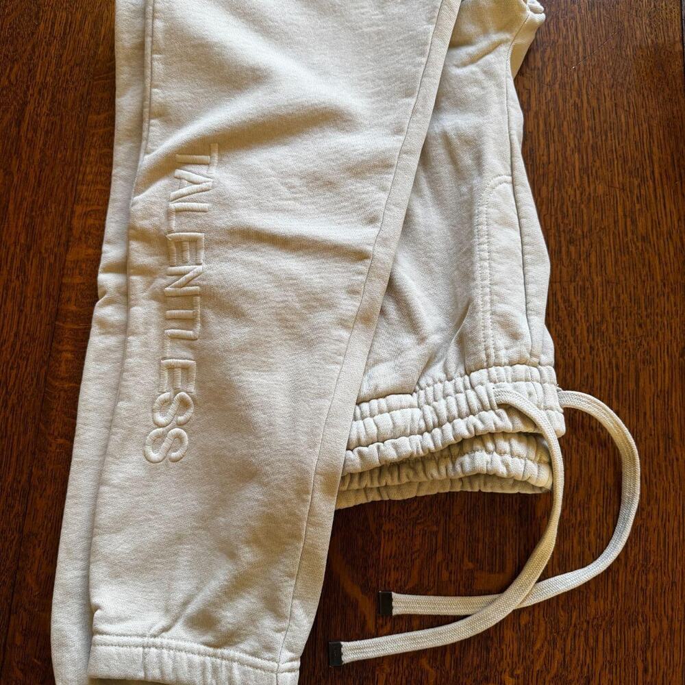 NIB LARGE Unisex Talentless Bone (Cream) Heavyweight Sweatpants.